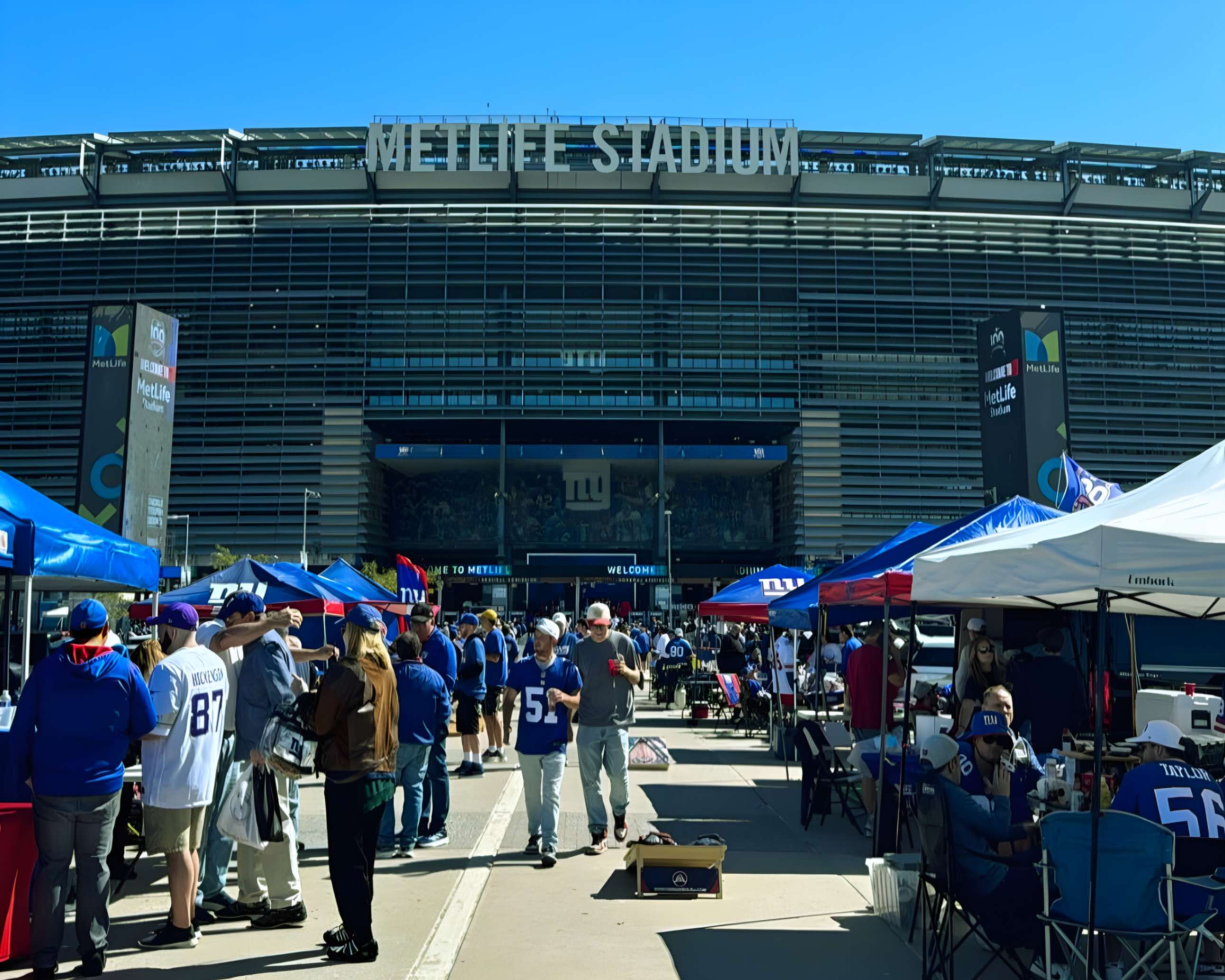 MetLife Stadium in East Rutherford, NJ, set to host Kendrick Lamar and SZA's live concert on May 8, 2025, an unforgettable event for music fans.